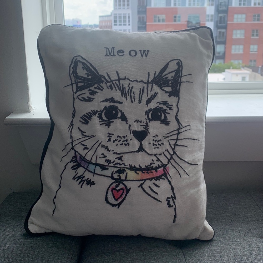 Meow Pillow